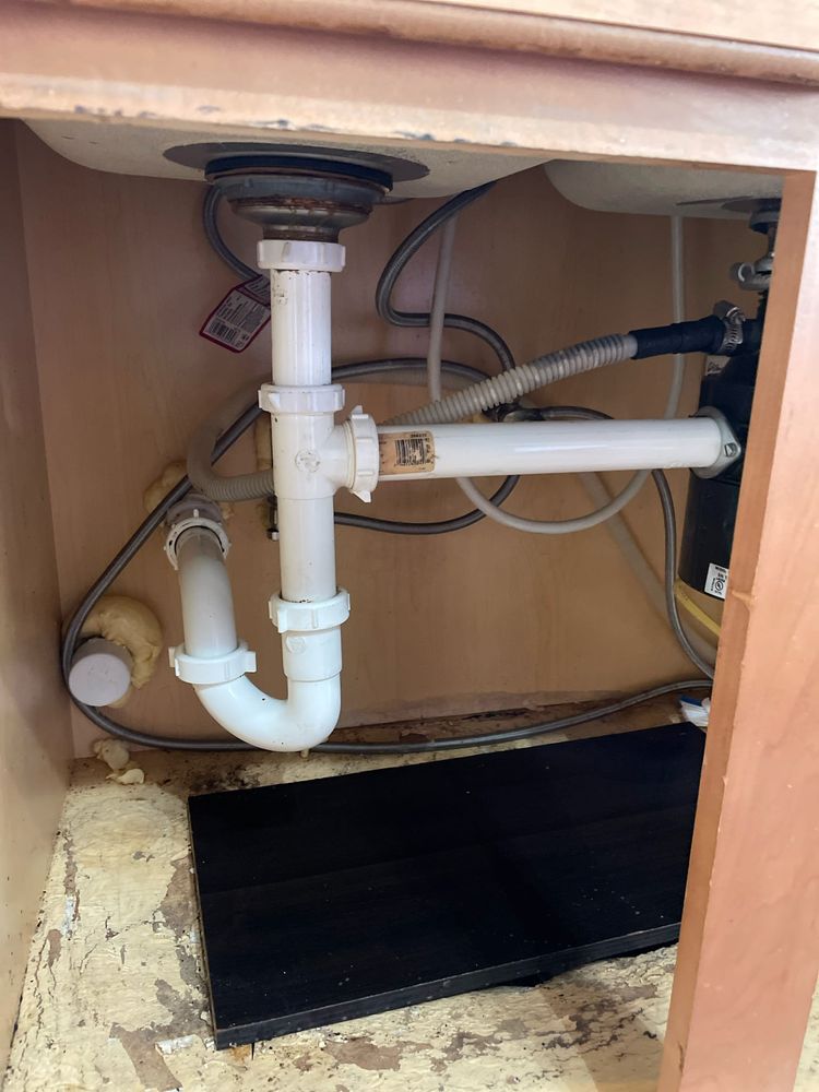 Professional Leaky Faucet Repair professionals